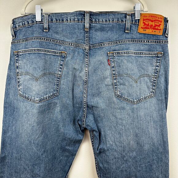 Levi's 569 Men's Denim Jeans Loose Fit Straight Leg Stretch 40 x 32 - Picture 4 of 9
